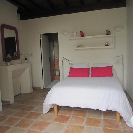 Bed and Breakfast Chez Mamie Jo A La Campagne Ponlat-Taillebourg Exterior foto
